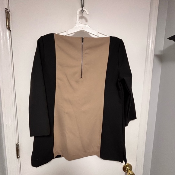 New York & Company Black and Tan Blouse - Picture 2 of 5